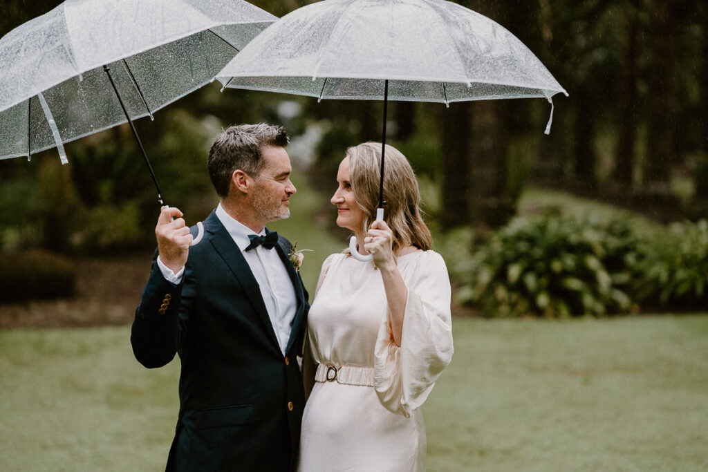 What to do if your wedding day is rainy